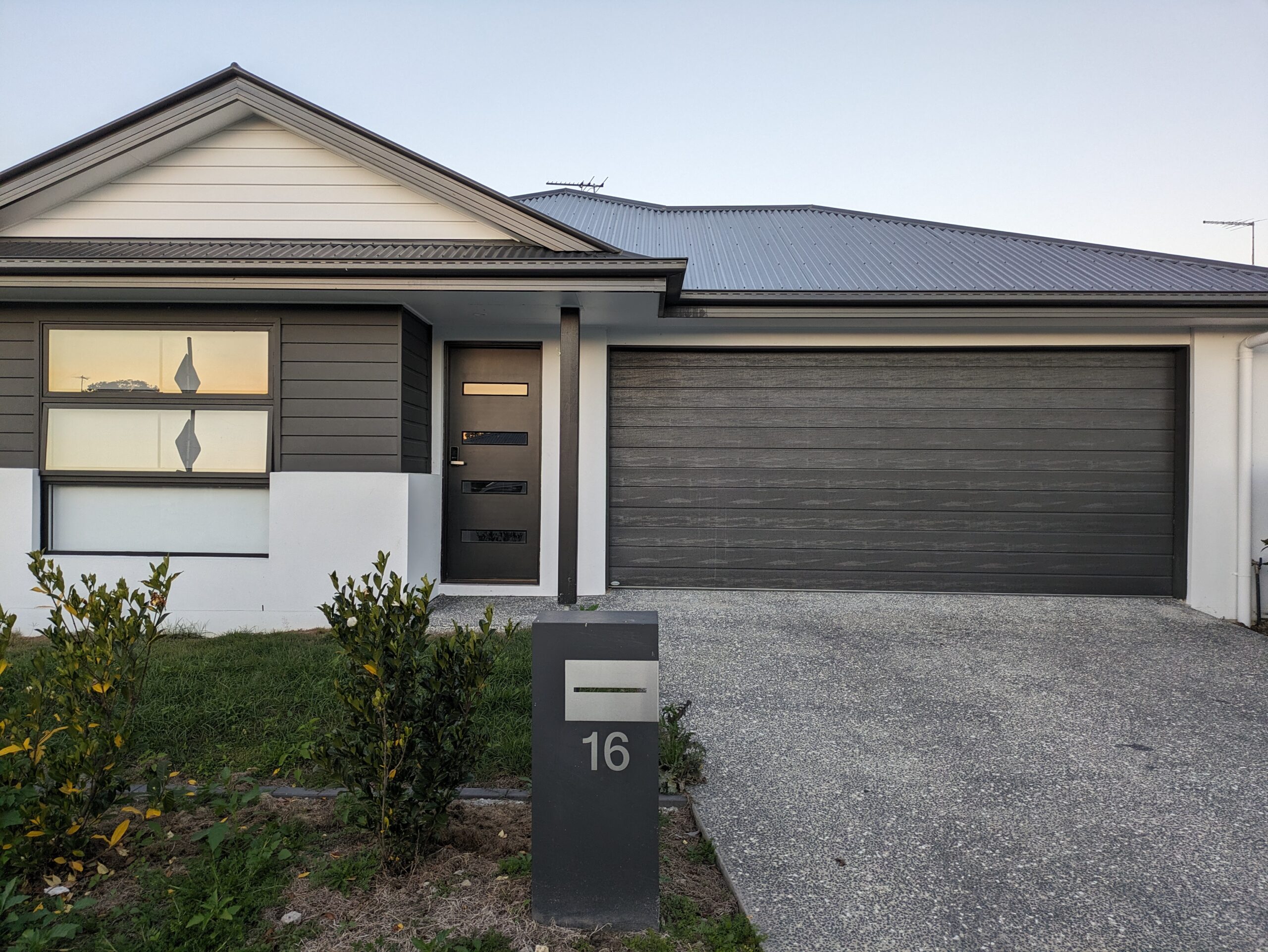 16 Canter Street, Logan Reserve image
